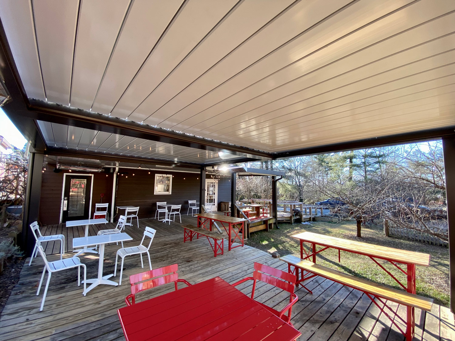 Cafe-Louvered-Roof Cafe-Louvered-Roof